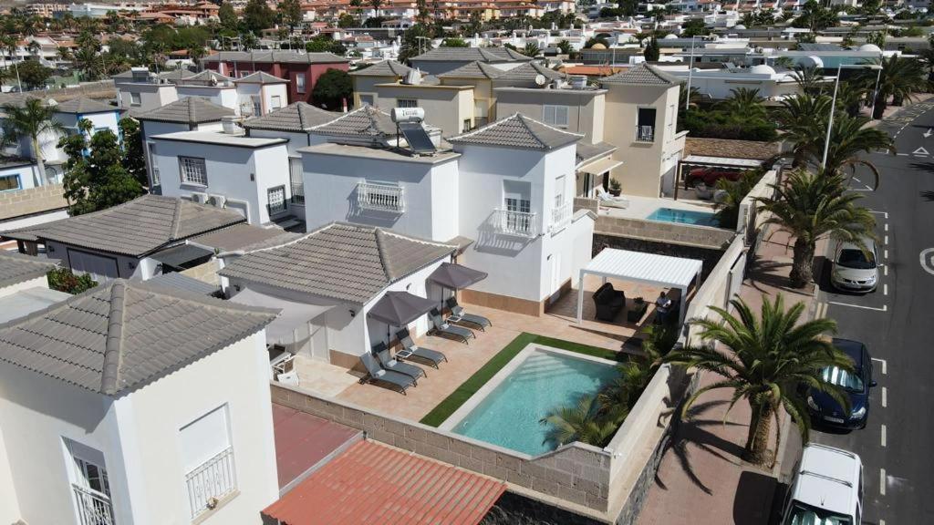 Villa Vanesa Luxury Private Villa With A Heated Pool, 4 Bedrooms And 4 Bathrooms Адехе Экстерьер фото